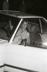 Farrah Fawcett 1977, Los Angeles 3.jpg
